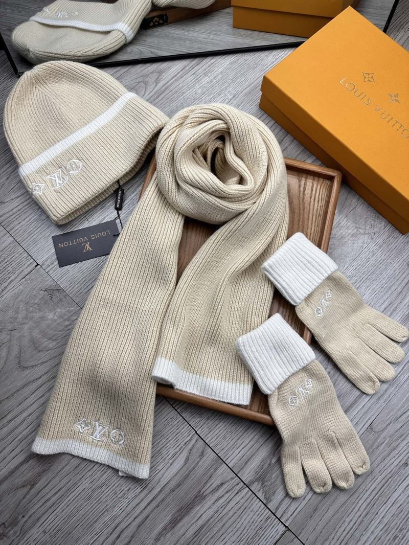 Louis Vuitton Caps Scarfs